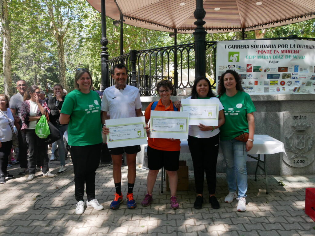 La carrera solidaria del colegio María Díaz recauda más de 3.000€ para las enfermedades raras - 3 de junio de 2024